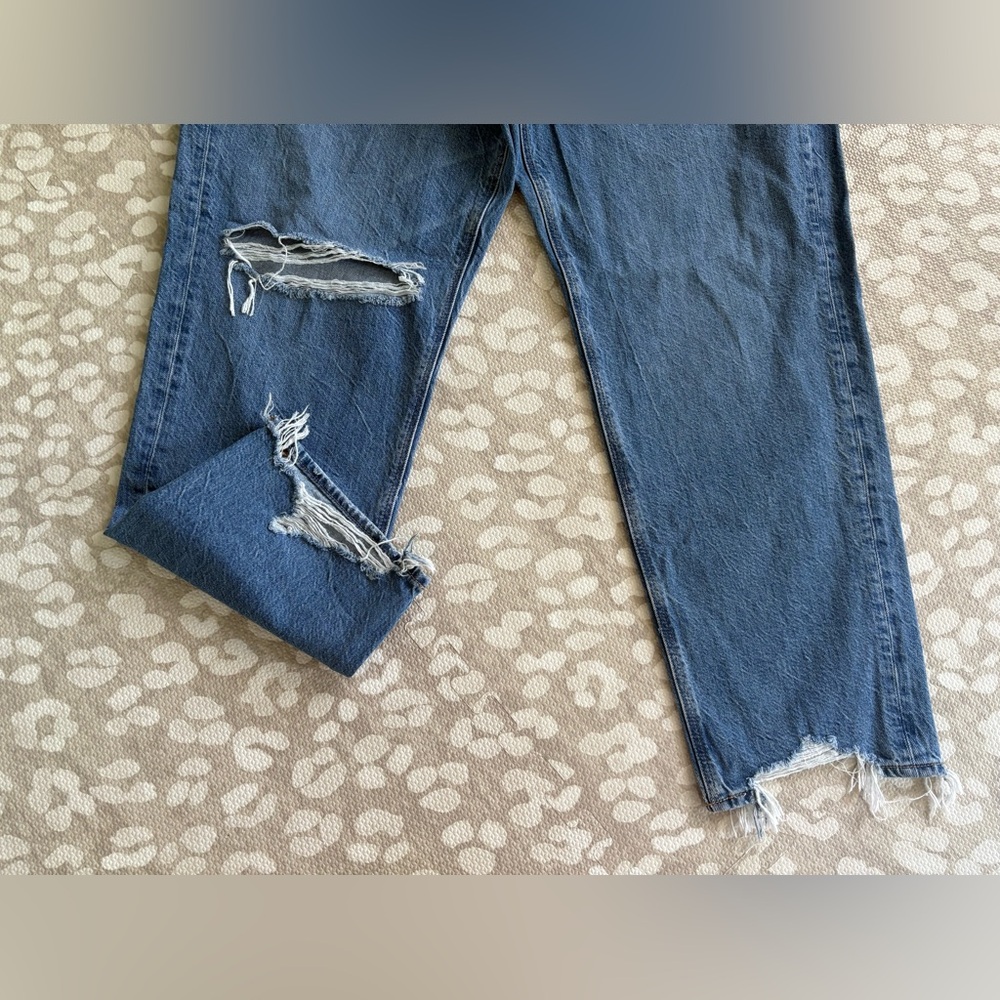 American Eagle Outfitters High Rise Blue Jeans - Picture 2 of 11